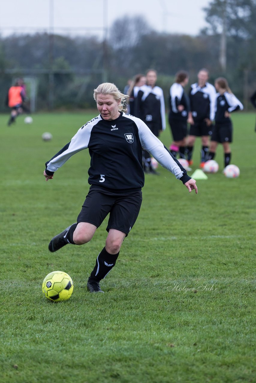 Bild 61 - Frauen TSV Wiemersdorf - VfR Horst : Ergebnis: 0:7